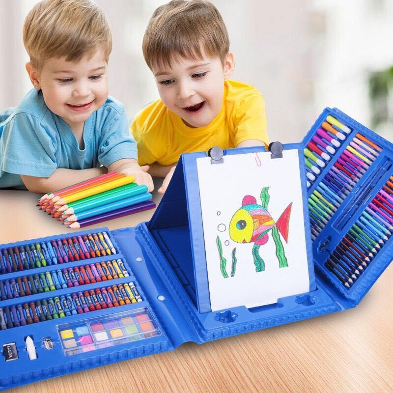 Set za crtanje sa papirom plavi Set za crtanje sa papirom plavi