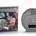 Usta istine - Detektor lazi - Drustvena igra